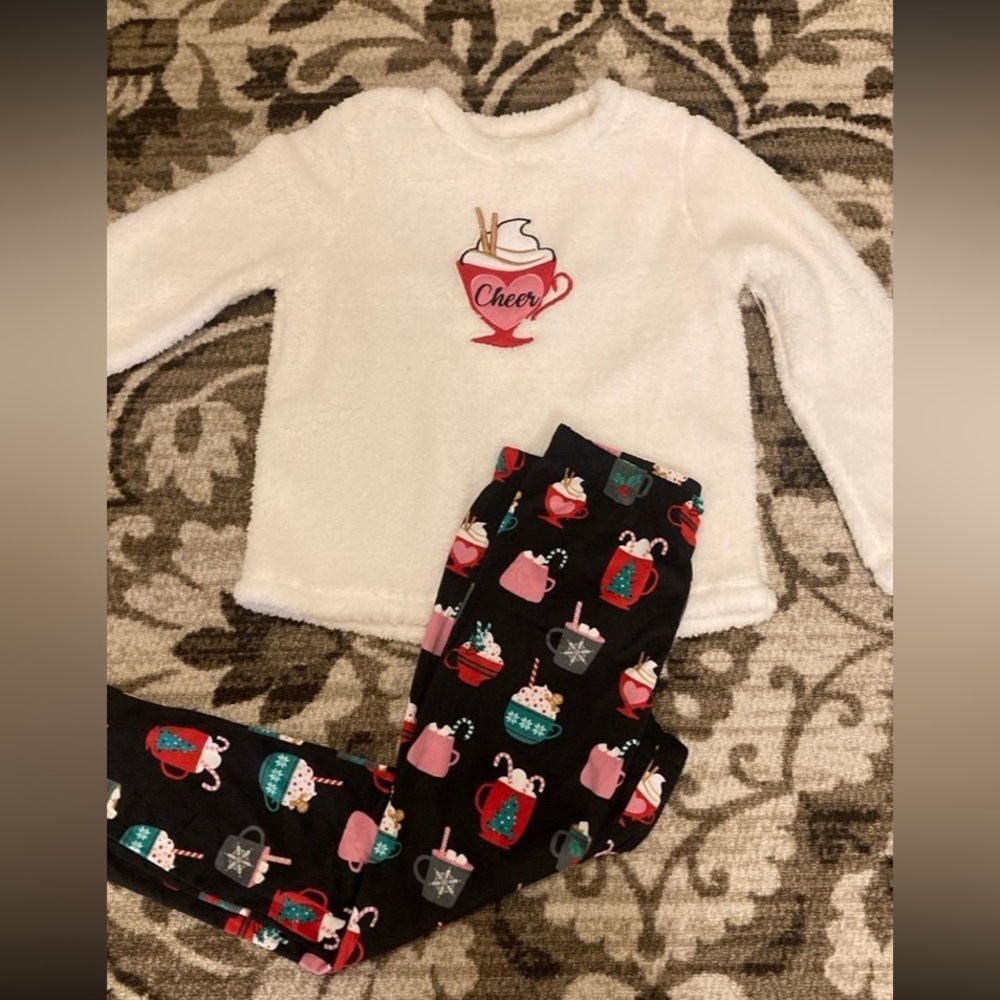 New Plush pajama set